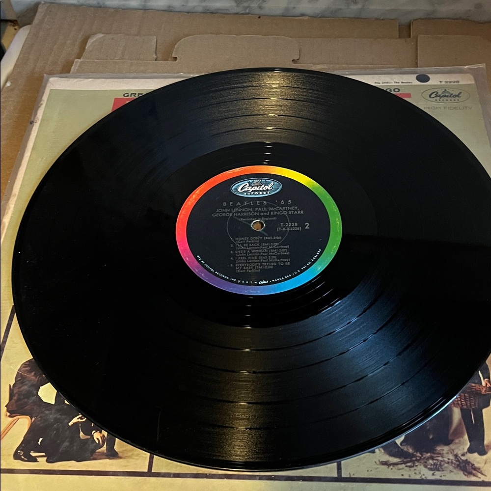 Capitol Records Beatles '65 Vinyl - Picture 6 of 8